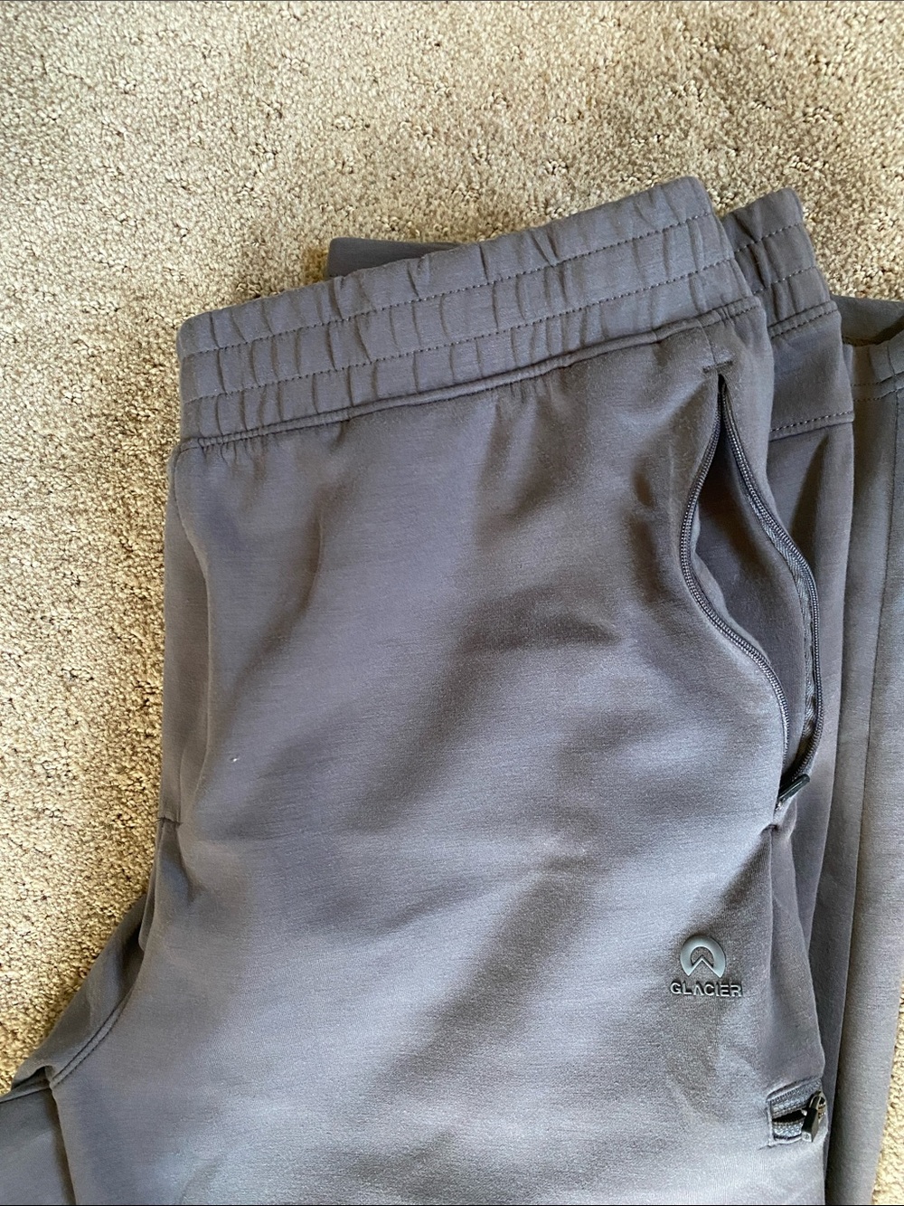 Glacier Men's Charcoal Gray Athletic Joggers